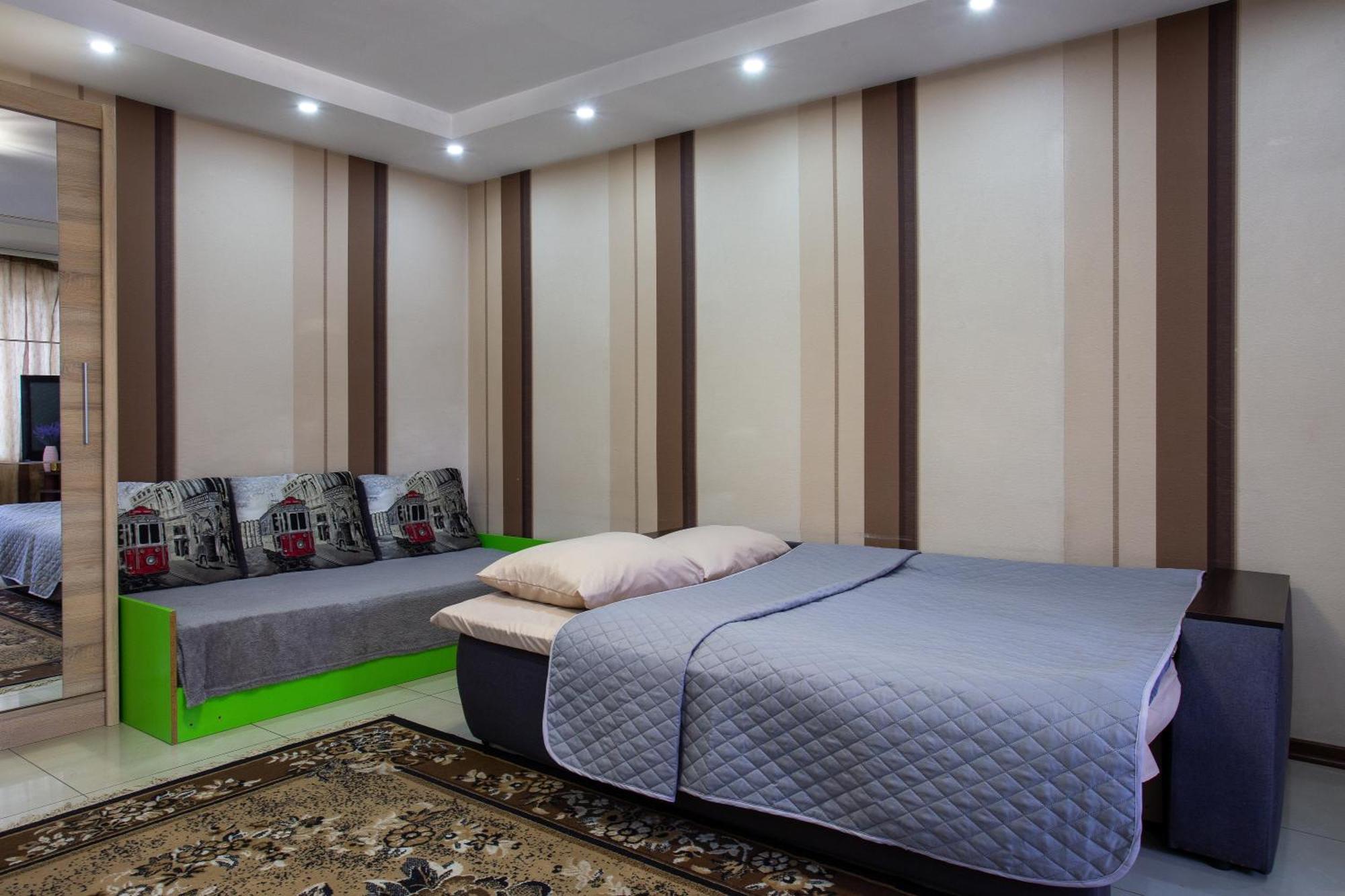 Covent - Garden - Kharkiv Apartman Kültér fotó